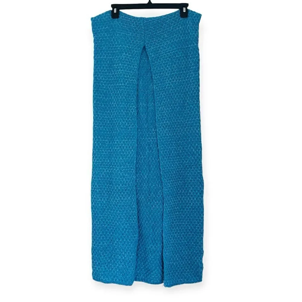 LAGHCAT Mermaid Tail Blanket Crochet Mermaid Blanket for Adults - Picture 3 of 7